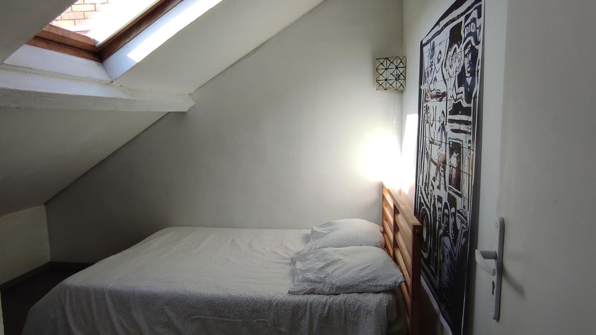 Grande Maison Ancienne Simple Et Spacieuse. Vichy Eksteriør bilde